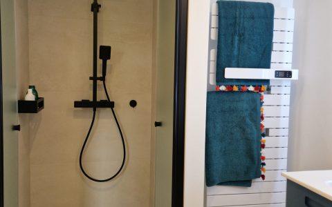 Rénovation complète d’une suite parentale à Divonne-les-bains